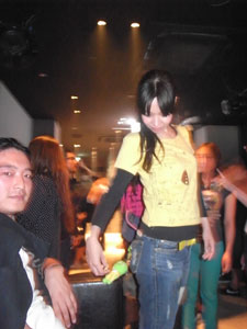 051008_2.jpg